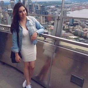 Meet your Posher, Divya